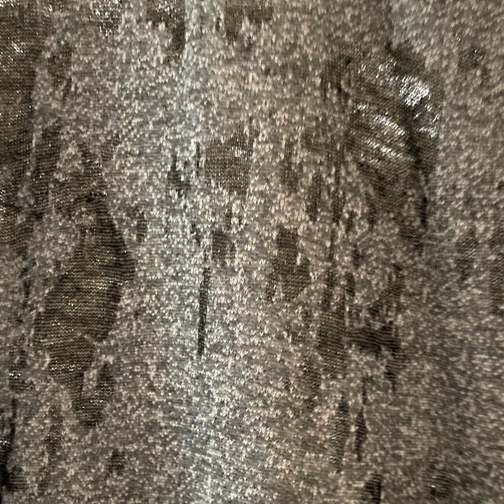IRO destroyed short sleeved sweatshirt - Picture 3 of 6